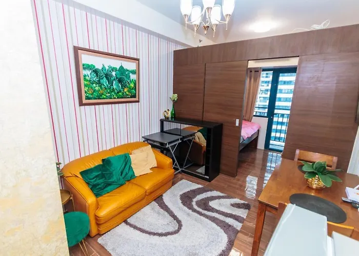 Makati Bliss Designer Pool Gym Park Net300 Makati 1767