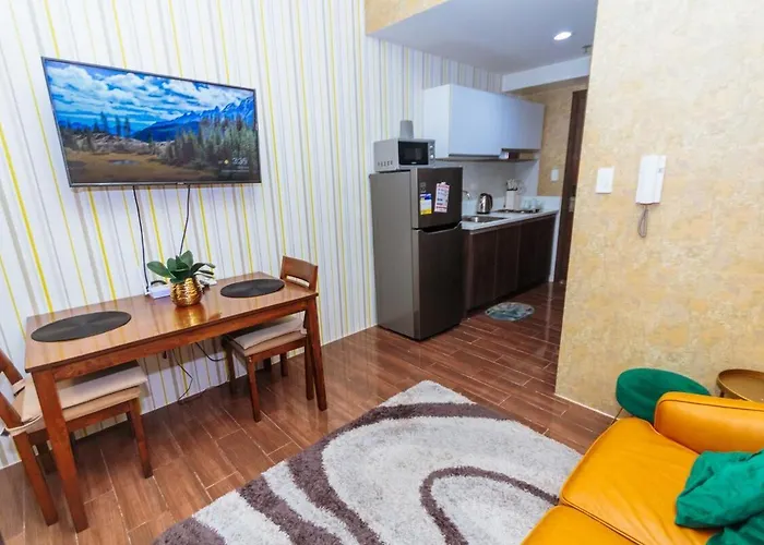 Makati Bliss Designer Pool Gym Park Net300 Makati 1767 Apartment *